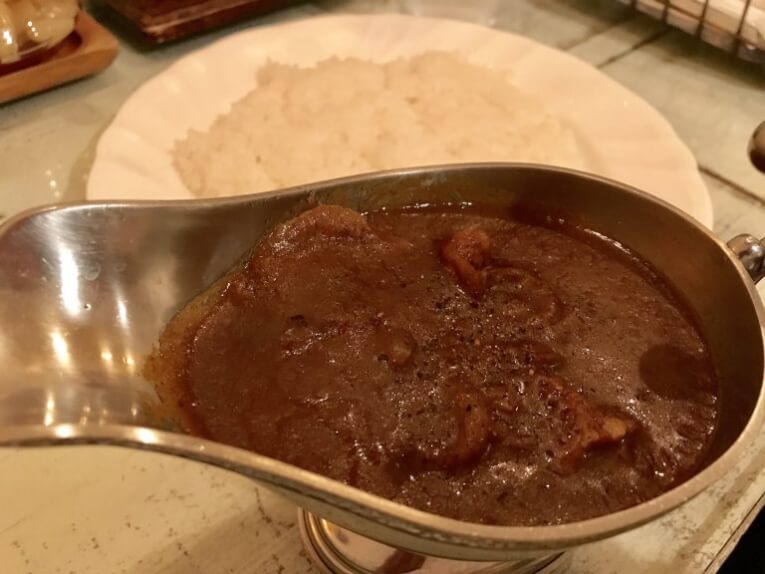 キュイボンヌ｜バター香る欧風カレー（茅場町）
