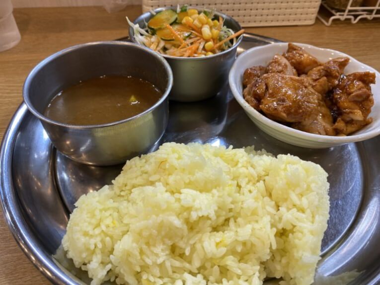 カレーの店 ガン爺｜チキンムガール！（虎ノ門）