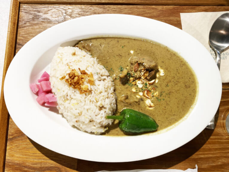【閉店】いわて短角牛カレー｜micro food &IDEA MARKET（有楽町）