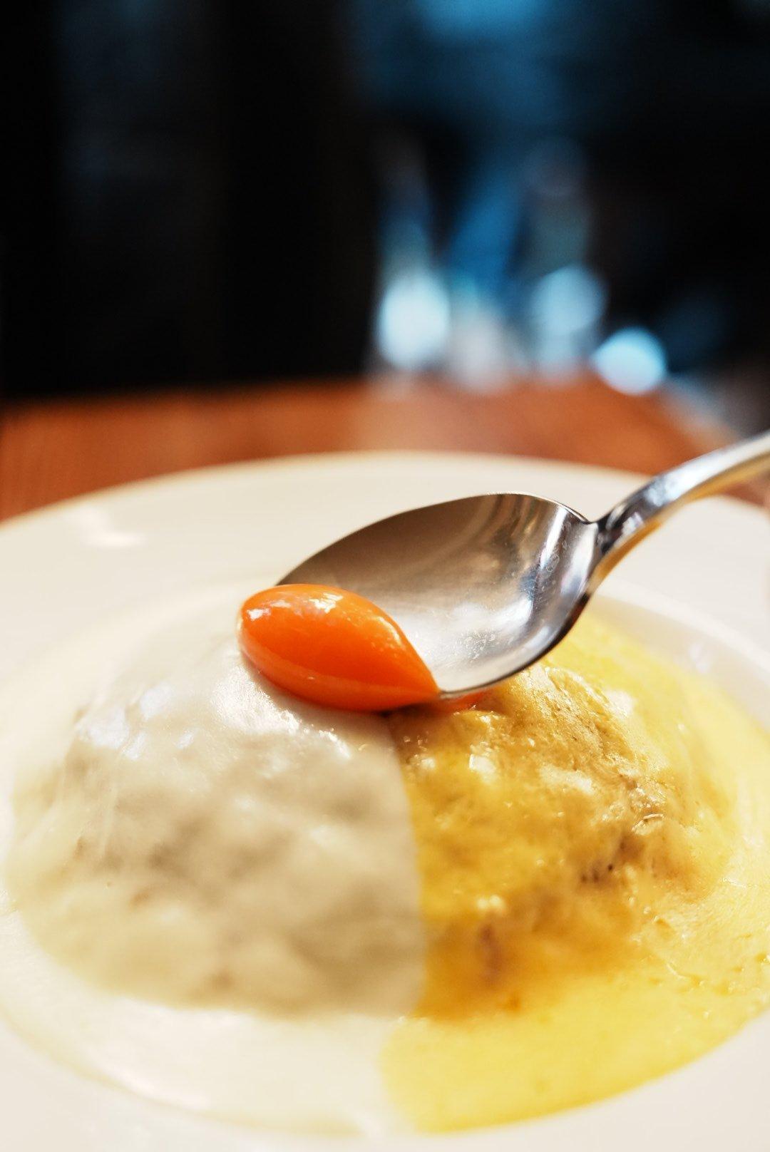 カレー百名店が原宿から館山へ！黄身が弾けるチーズキーマカレーが東京で食べられるのは今週まで。
