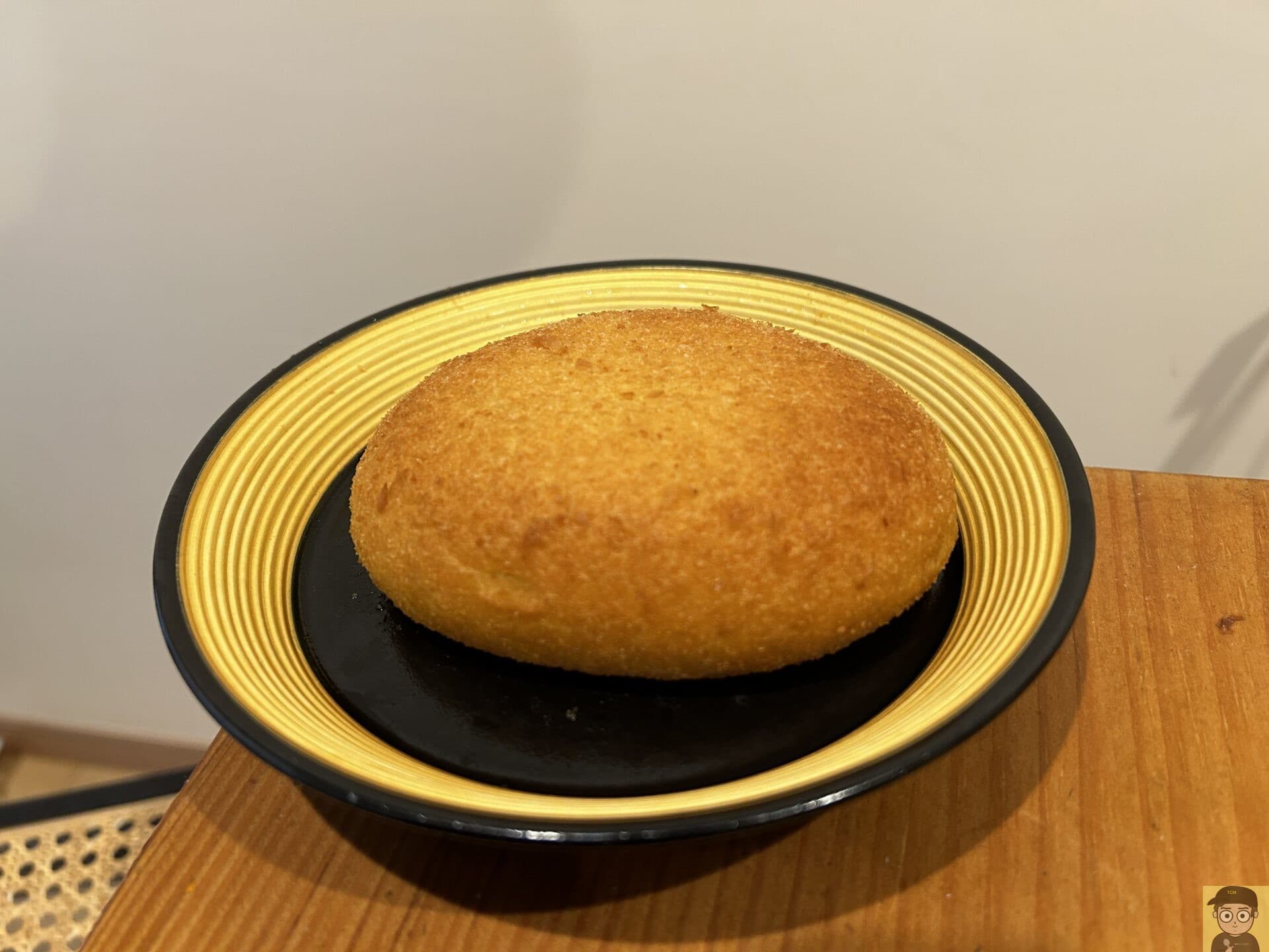 セブンイレブン×魯珈監修「スパイスチキンカレーパン」