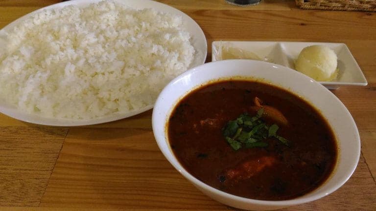 カリー&ワイン ビストロべっぴん舎|神田カレーグランプリ入賞!(神保町)