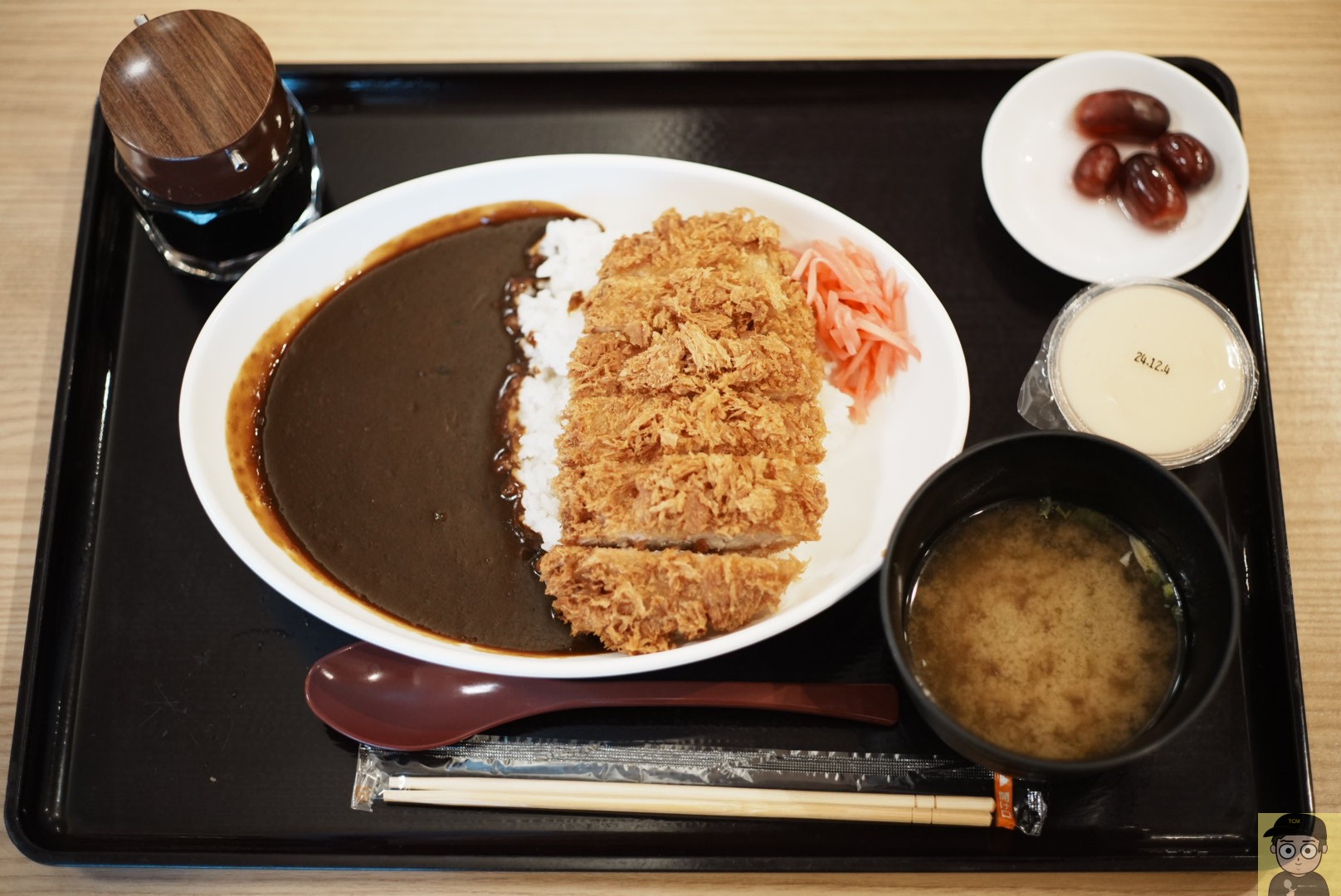 カツカレー定食|成田空港サテライト店